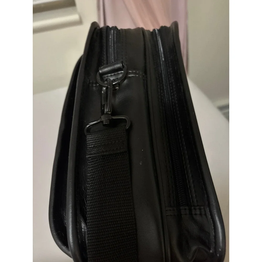 Samsonite black faux